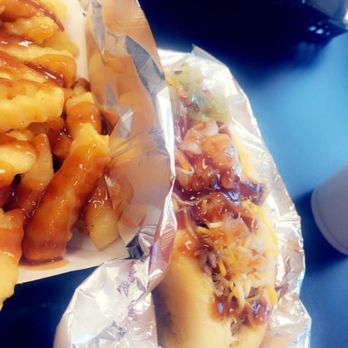 That's My Dog - Brisket dog with fries and bbq sauce - Hot Dogs Near Me - Katy, Texas That's My Dog - Brisket dog with fries and bbq sauce - Hot Dogs Near Me - Katy, Texas