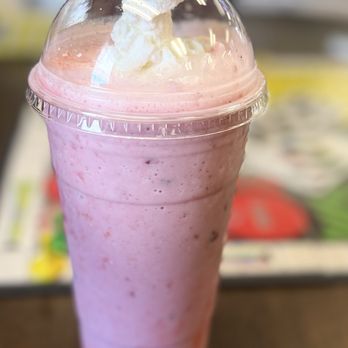 Alison’s Cafe House - Strawberry banana smoothie - Coffee & Tea Near Me - Turlock, California Alison’s Cafe House - Strawberry banana smoothie - Coffee & Tea Near Me - Turlock, California