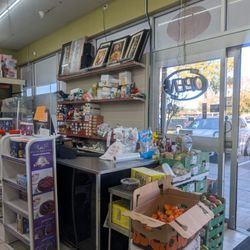 Ann's Grocers