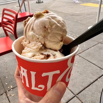 Salt & Straw - Jack o Lantern Pumpkin Bread and Gingerbread Cookie Dough (split scoop) - Ice Cream & Frozen Yogurt Near Me - West Hollywood, California
