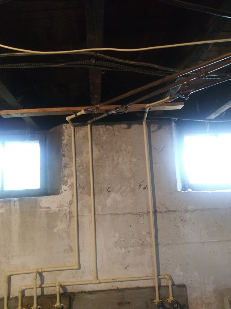 Slide of D&L Plumbing and Heating