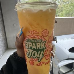 Iced black tea (orangesicle with sweet cream) Iced black tea (orangesicle with sweet cream)