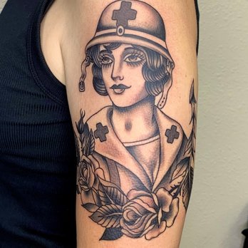 Luckys Tattoo - Tattoo Near Me - Santa Susana, California