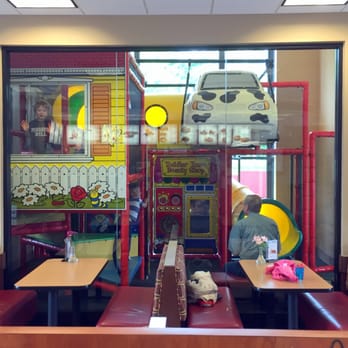 Chick-fil-A - Play Area - Fast Food Near Me - Kansas City, Missouri Chick-fil-A - Play Area - Fast Food Near Me - Kansas City, Missouri