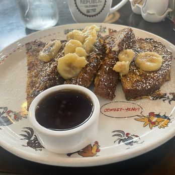 Breakfast Company - GLUTEN-FREE CINNAMON RAISIN* topped with choice of bananas foster - Breakfast & Brunch Near Me - West Hollywood, California Breakfast Company - GLUTEN-FREE CINNAMON RAISIN* topped with choice of bananas foster - Breakfast & Brunch Near Me - West Hollywood, California