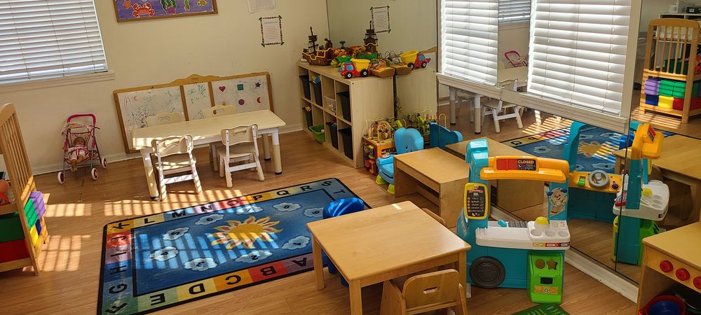 Enchanted Explorers Child Development Center - childcare center in Sarasota, FL