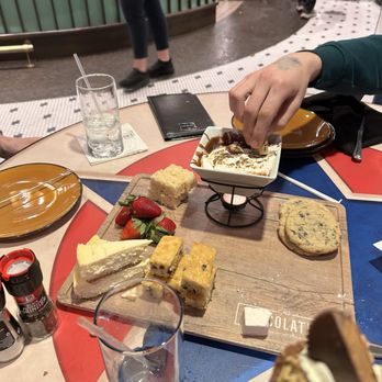 The Chocolatier - More fondue - New American Near Me - Hershey, Pennsylvania
