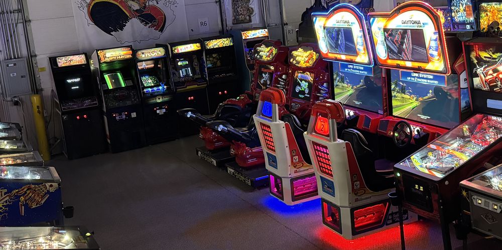 Social spots from District 82 Pinball Arcade