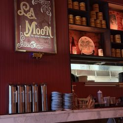 La Moon - Near the kitchen and bar