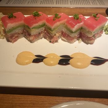 Houston's Restaurant - Osaka Style Pressed Sushi - Steakhouses Near Me - Pasadena, California