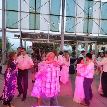 Magic Mimer Entertainment, Mobile DJ Services - Guests dancing - DJs Near Me Magic Mimer Entertainment, Mobile DJ Services - Guests dancing - DJs Near Me