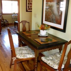 Pescadero Cottage & Bunkhouse - Dining