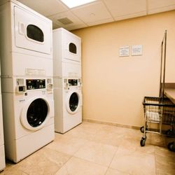 Hampton Inn & Suites Minot Airport - Property amenity