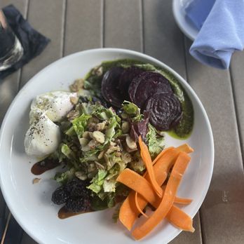 River & Post - Local Beets and Burrata Cheese - Lounges Near Me - Jacksonville, Florida