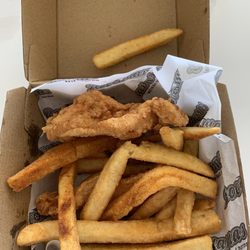 RocoMamas - Chicken that I did not order.