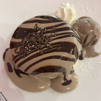 Sweet Memes - Austin - Soufflé chocolate pancakes - Desserts Near Me - Austin, Texas Sweet Memes - Austin - Soufflé chocolate pancakes - Desserts Near Me - Austin, Texas