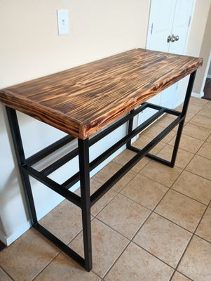 Gest Construction Logo