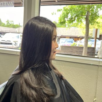 Olive Hill Salon - Beautiful blending! Cass rescued my hair without sacrifice its length!! - Hair Salons Near Me - Woodside, California Olive Hill Salon - Beautiful blending! Cass rescued my hair without sacrifice its length!! - Hair Salons Near Me - Woodside, California