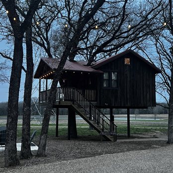 Waco Creekside Resort - Cabin - Vacation Rentals Near Me - Elm Mott, Texas Waco Creekside Resort - Cabin - Vacation Rentals Near Me - Elm Mott, Texas