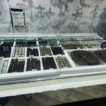 Venchi - Chocolates - Gelato Near Me - Glendale, California