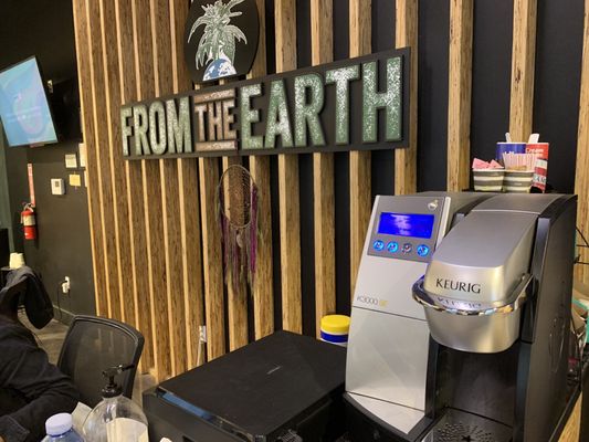 From The Earth Santa Ana 108 Photos 347 Reviews Cannabis Dispensaries 3023 S Orange Ave Santa Ana Ca Phone Number Yelp