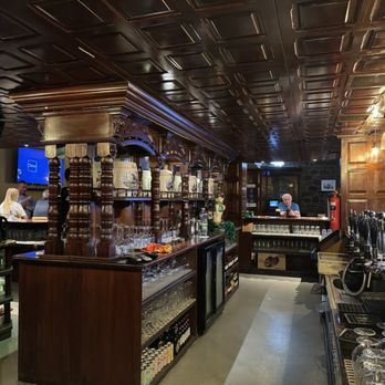 Stags Head - Bar area - Pubs Near Me - Ashbourne, MH Stags Head - Bar area - Pubs Near Me - Ashbourne, MH