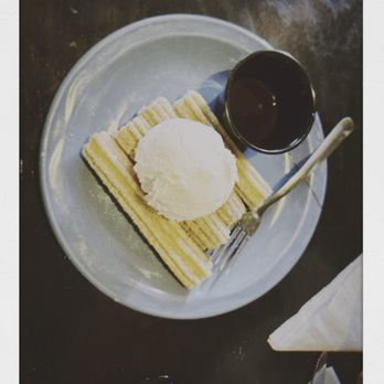 Gran Agave - Churros with vanilla ice cream + chocolate syrup - Mexican Near Me - Riverview, Florida
