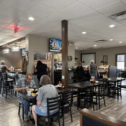 GoodDay Cafe - Seating