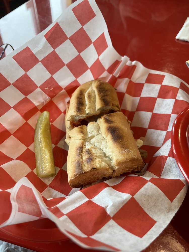 PIZZA KING Updated October 2024 13 Photos & 16 Reviews