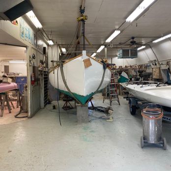 S & R Marine - Boat Repair Near Me - Pewaukee, Wisconsin S & R Marine - Boat Repair Near Me - Pewaukee, Wisconsin