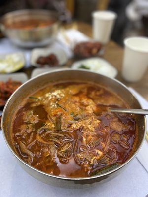 오장동 O Jang Dong Restaurant by null