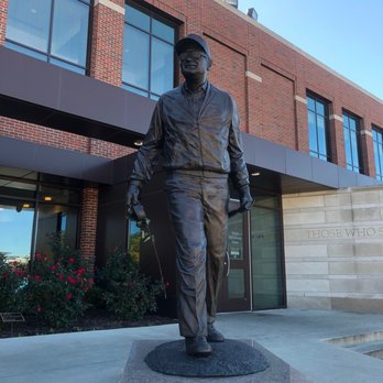 Schembechler Hall's Towsley Museum - Bo Schembechler Statue out front of Schembechler Hall - Museums Near Me - Ann Arbor, Michigan Schembechler Hall's Towsley Museum - Bo Schembechler Statue out front of Schembechler Hall - Museums Near Me - Ann Arbor, Michigan