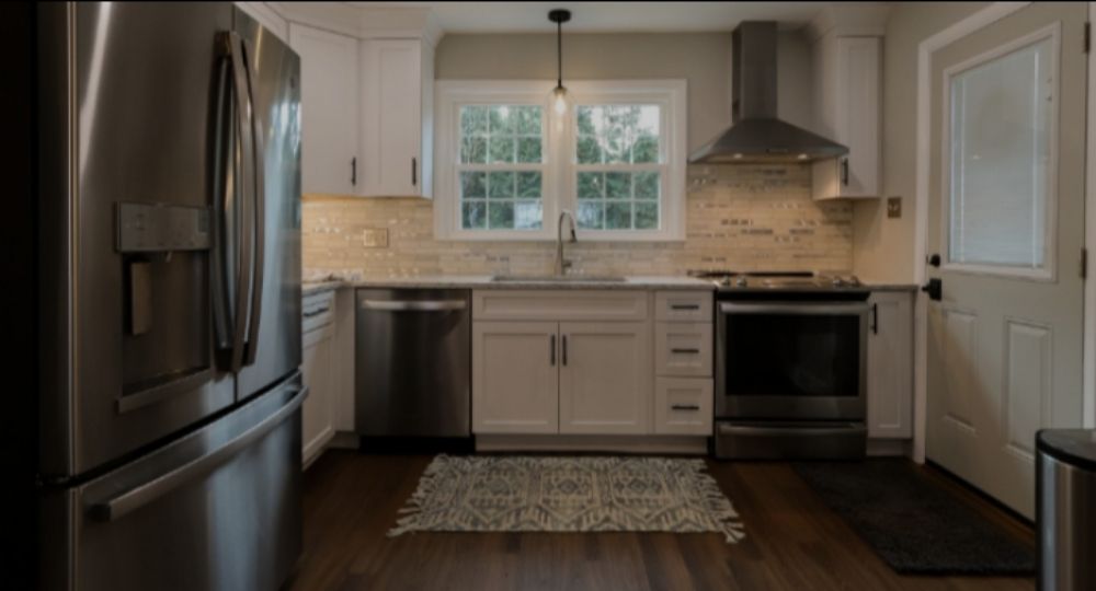 Slide of Georgia Roofing Pros