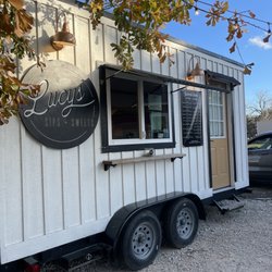 Lucy’s Sips + Sweets - Drink/dessert truck