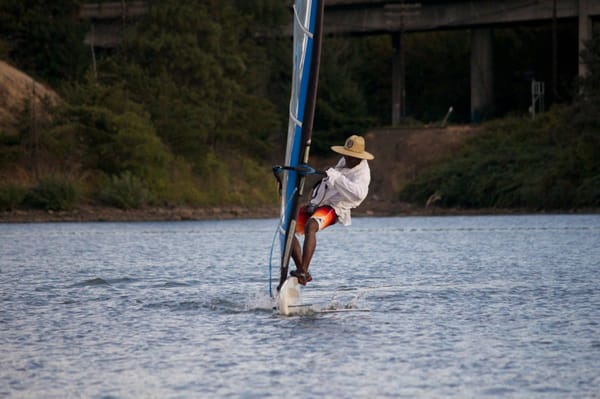 Brian's Kiteboarding, Wing Foil, Windsurf & Stand up Paddling by null