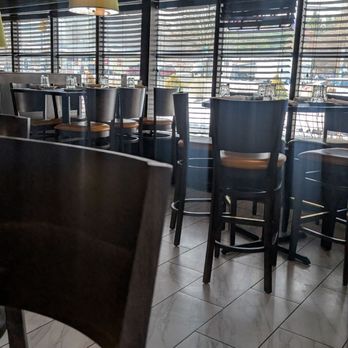 Serafino's Restaurant - Seating areas - Pizza Near Me - Wallingford, Connecticut Serafino's Restaurant - Seating areas - Pizza Near Me - Wallingford, Connecticut