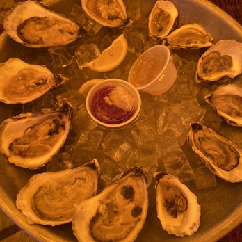 Barking Crab - Oyster ok overpriced - Seafood Near Me - Boston, Massachusetts