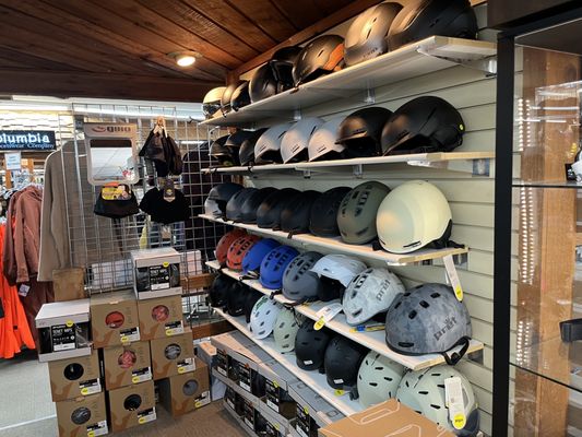 Doug & Lynda's Ski Shop