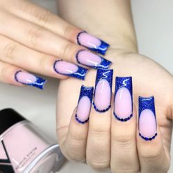 D'or Nail Spa - '  !