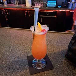 Hook & Reel Cajun Seafood & Bar - Henry punch