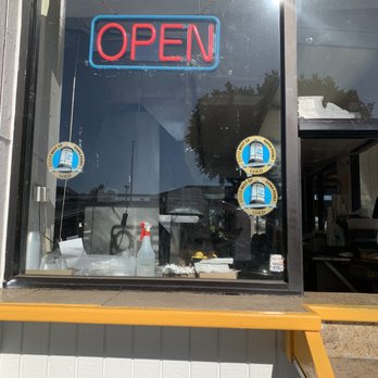 A's Burgers - Award winners - Burgers Near Me - Dana Point, California