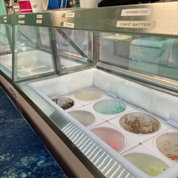 Captain's Creamery - a display of ice cream - Ice Cream & Frozen Yogurt Near Me - Port Charlotte, Florida Captain's Creamery - a display of ice cream - Ice Cream & Frozen Yogurt Near Me - Port Charlotte, Florida