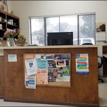 Morro Bay Veterinary Clinic - Vet reception desk - Veterinarians Near Me - Morro Bay, California Morro Bay Veterinary Clinic - Vet reception desk - Veterinarians Near Me - Morro Bay, California