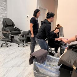 Grand Nails Lounge Spa - Cold pedicure water