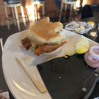 Sisu Brewing - Fish sandwich - Brewpubs Near Me - Astoria, Oregon