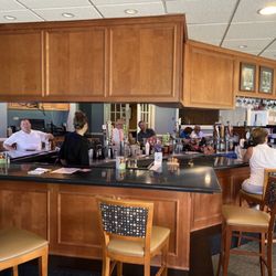 The Pub & Grill - Pine Lakes Golf Club - Good bar and food