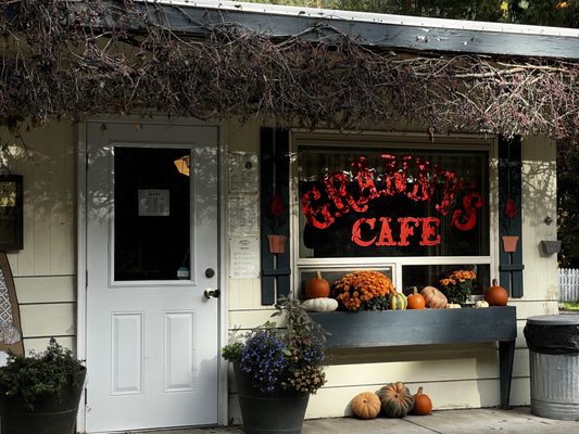 Granny's Cafe by null