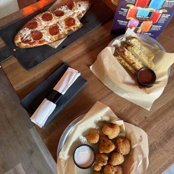 Bowlero Glendale - Bowling Near Me - Glendale, Arizona