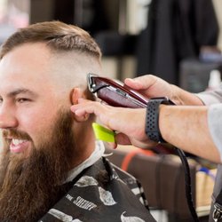 Vinny's Barbershop - Fade happening. Barber: Vinny