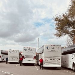 Eagle Christian Tours - Different groups all showed up in Savannah, Ga. Was able to snack this quick pic before our group left.
